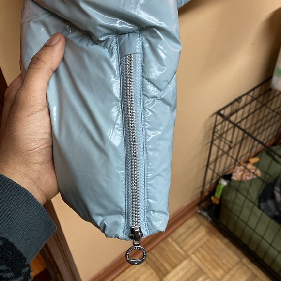 NOIZE Cruelty Free Outerwear Cropped Fit Puffer Jacket “Ice Blue” Size Large - Picture 3 of 13